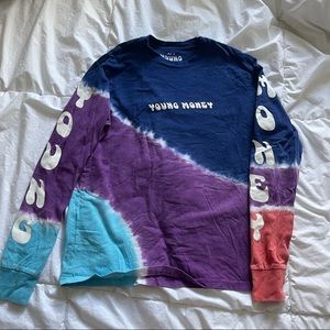 AMERICAN EAGLE- Tiedye Long sleeve.
